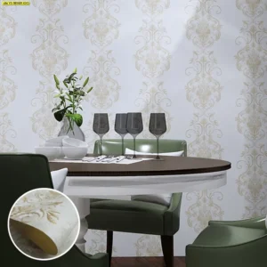 วอลเปเปอร์สีพื้น สีขาว ลายหลุยส์สีทอง No.YS-981601