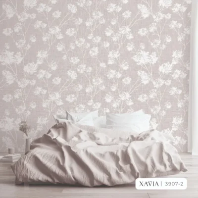 วอลเปเปอร์ห้องนอนลายดอกไม้สีขาว พื้นสีน้ำตาลอ่อน No.3907-2